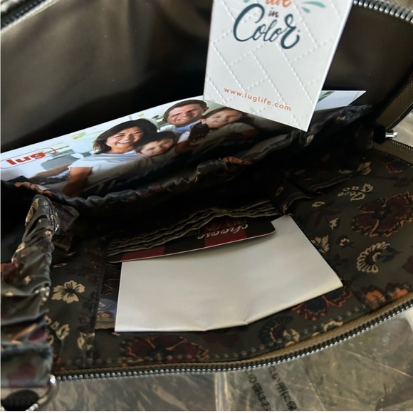 Lug Sonata Convertible Tote NWT - Picture 16 of 16